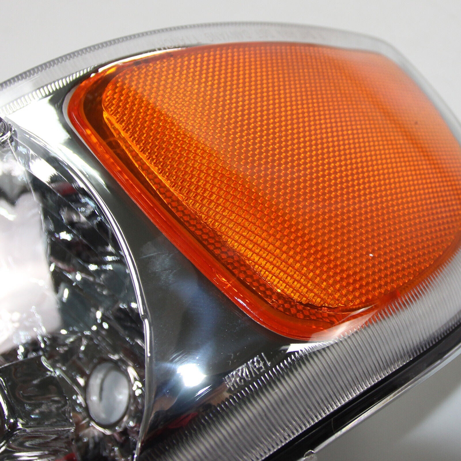 SUPAPRO Headlights Bumper Lamps Fits 199-2006 GMC Sierra 1500 Yukon XL